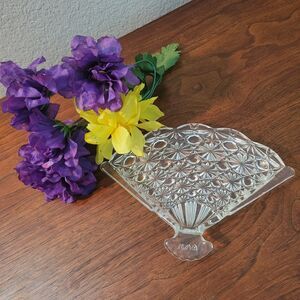 Avon Glass Fan Trinket Dish, Soap Dish, Ring Dish, vintage art deco design